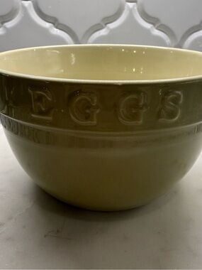 RARE Vintage At Home America "Baker’s Basics” Green Ceramic 7” Mixing Bowl EGGS